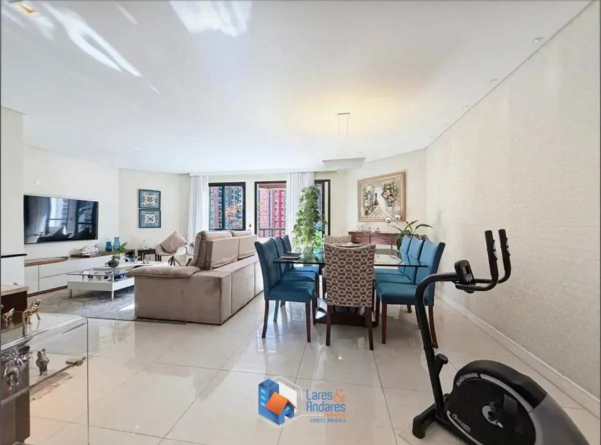 Imagem Apartamento para venda em Moema com 3 quartos, sendo 3 suítes, 140m²