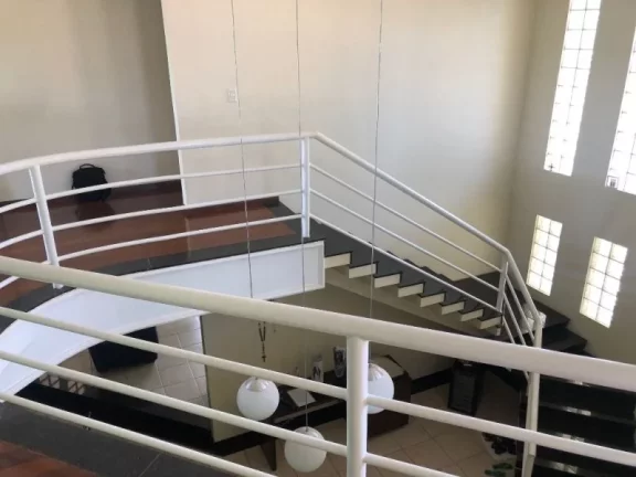 Imagem ACEITA FGTS E FINANCIAMENTO BANCÁRIO MANSÃO NA QUADRA 01 DO PARK WAY CONDOMÍNIO FECHADO FRAÇÃO DE 2.500M² + 1.500M² DE ÁREA VERDE