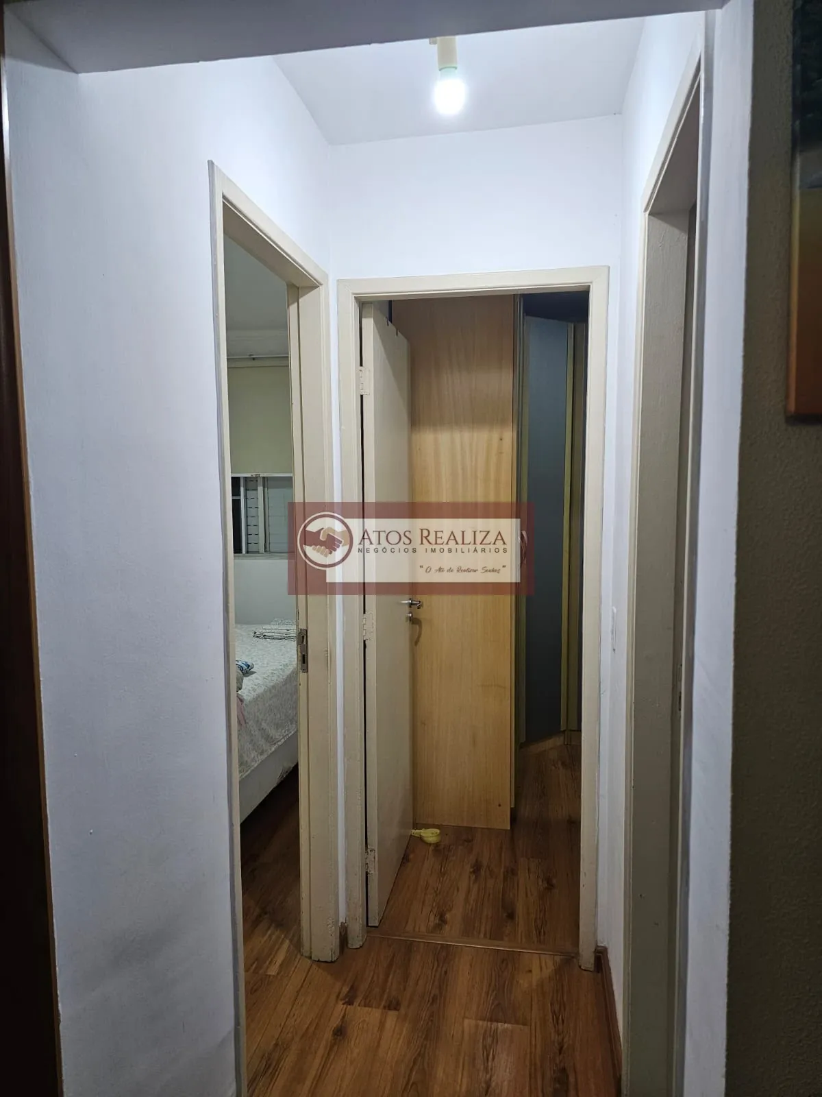 Imagem Vendo oportunidade no Condomínio Res Sul Jordanopolis - Sao Paulo, Apratamnrto com 2 Dormitórios, 1 vaga de garagem coberta, sacada, Piscina, Qaudra, Academia, Salão de Festas, portaria 24h. R$ 290K Oportunidade.