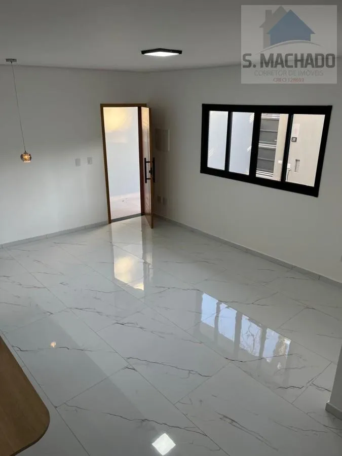 Imagem Sobrado para Venda em Santo André / SP no bairro Vila Lucinda