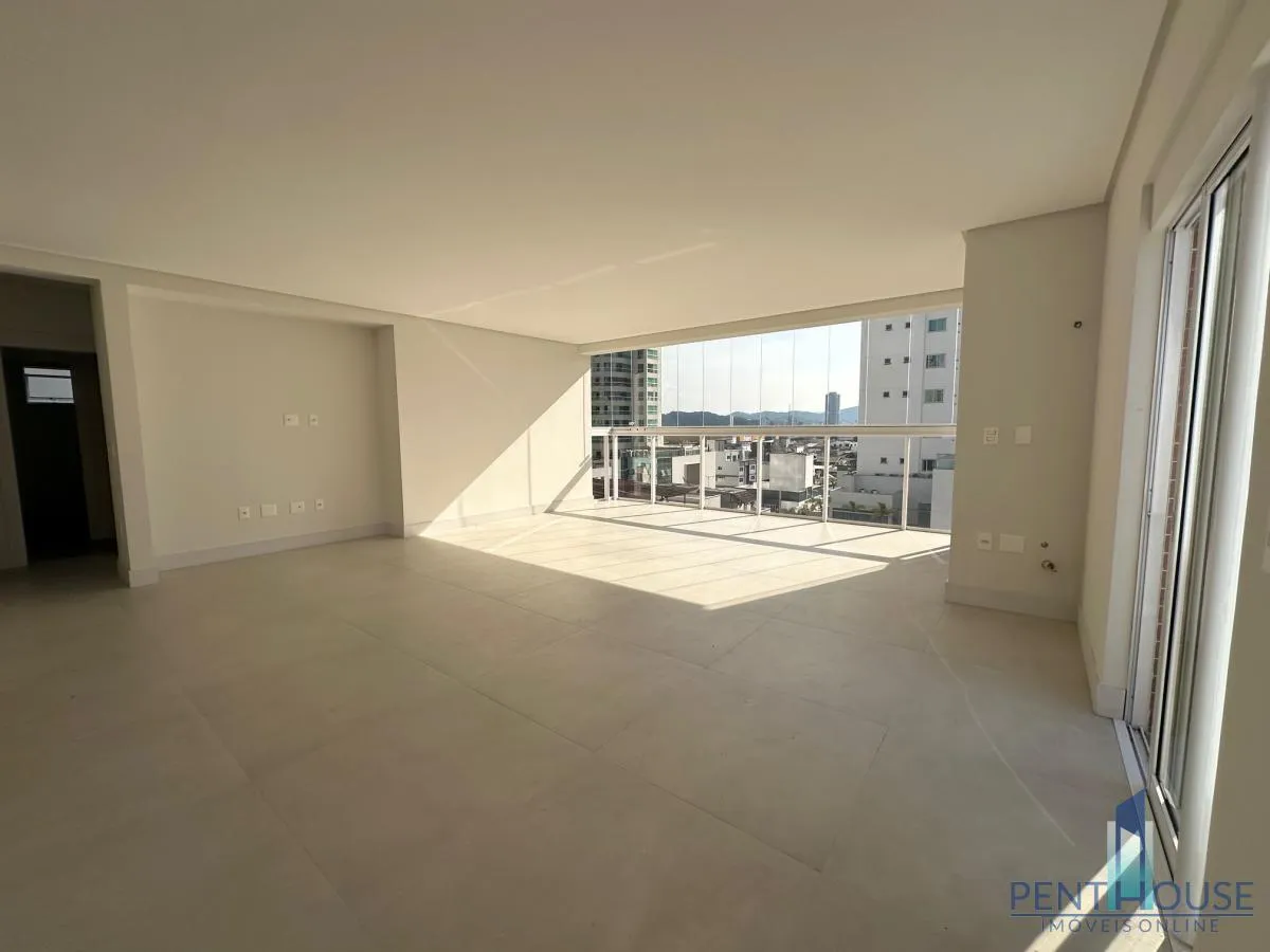 Imagem Apartamento com Terraço para Venda em Balneário Camboriú, CENTRO, 3 dormitórios, 3 suítes, 4 banheiros, 4 vagas