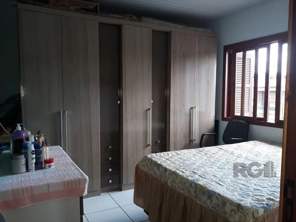 Imagem Casa sobrado 2 dormitórios, 2 vagas de garagem, Bairro Parque Ipiranga