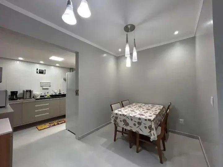 Imagem Casa em Condomínio, 3 dormitórios, 112.23 m², Bairro Rio Branco, Canoas-RS