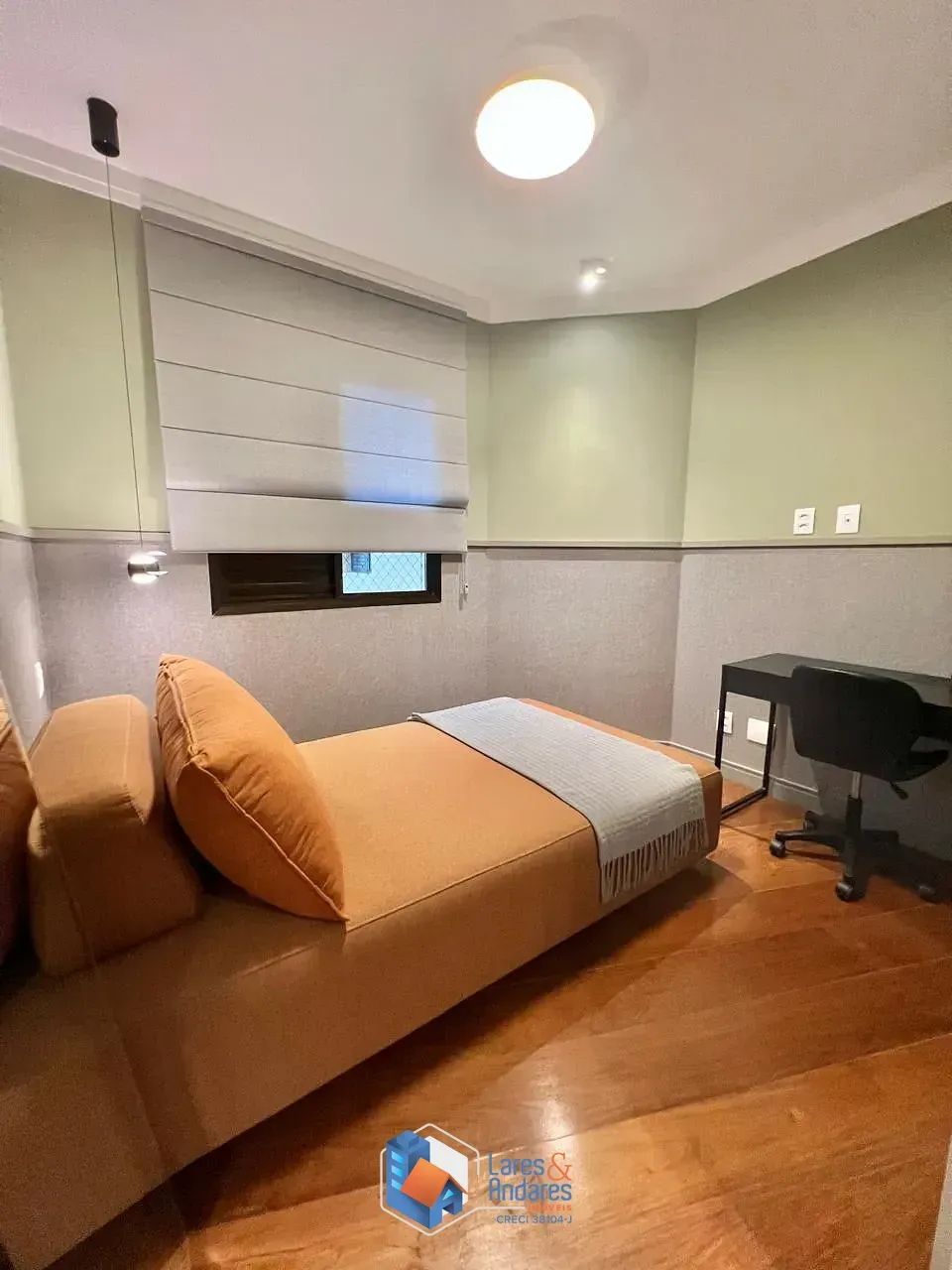 Imagem Apartamento para venda em Parque São Domingos com 3 quartos, sendo 1 suíte, 174m²