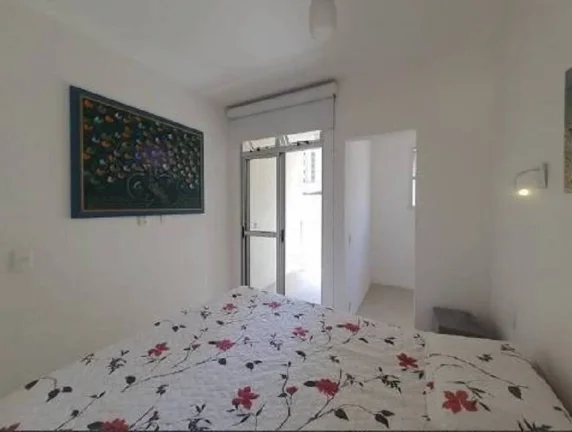 Imagem APARTAMENTO TODO REFORMADO COM 03 QUARTOS, VAGA NO ANCHIETA.