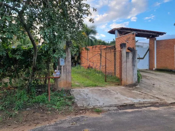 Imagem Chácara à venda localizada em Vertentes do Mamonal, contando com uma ampla área de terreno que se...
