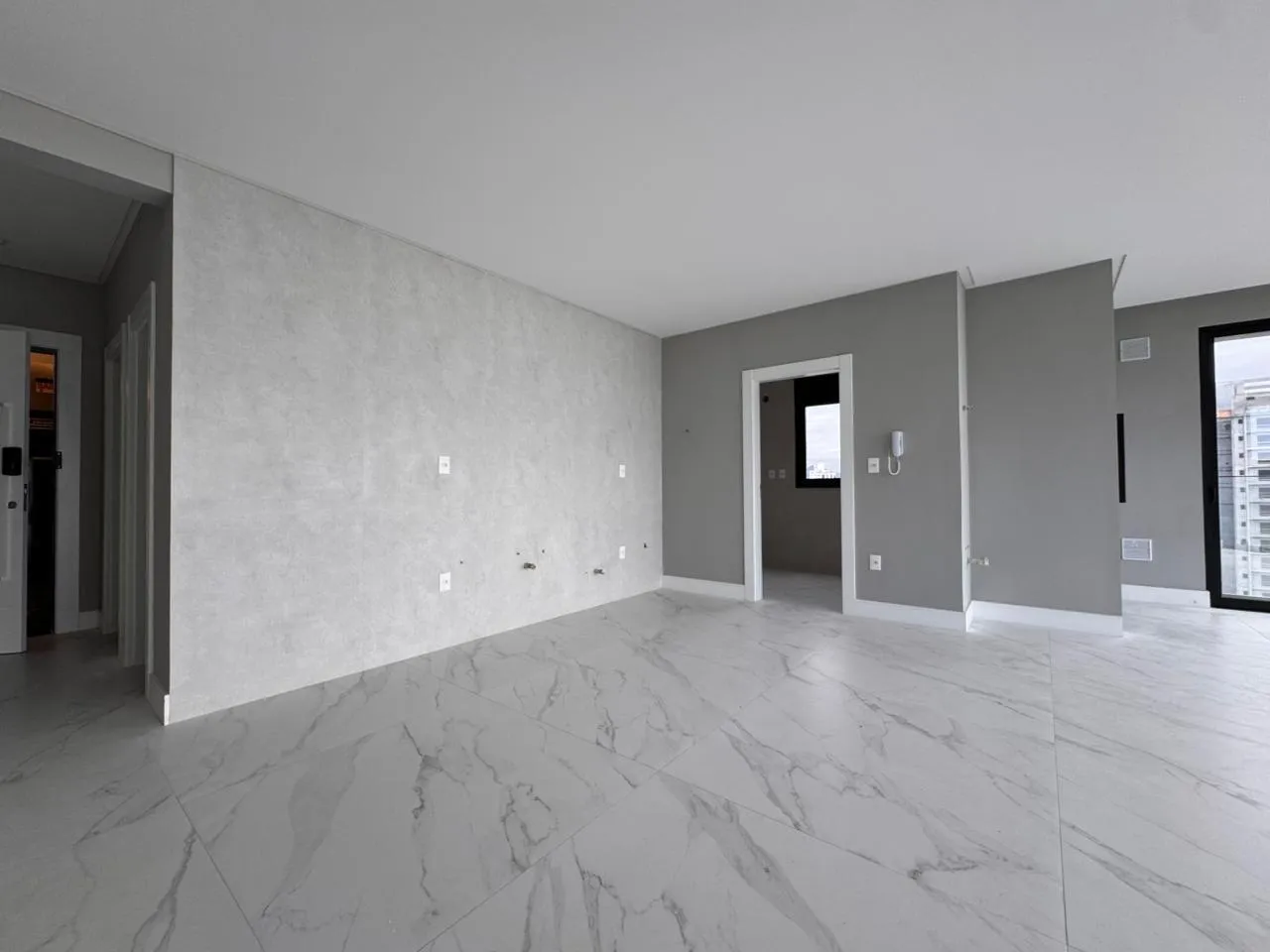 Imagem Apartamento com vista para o mar à venda com 155.85m2 por R$ 3.900.000,00