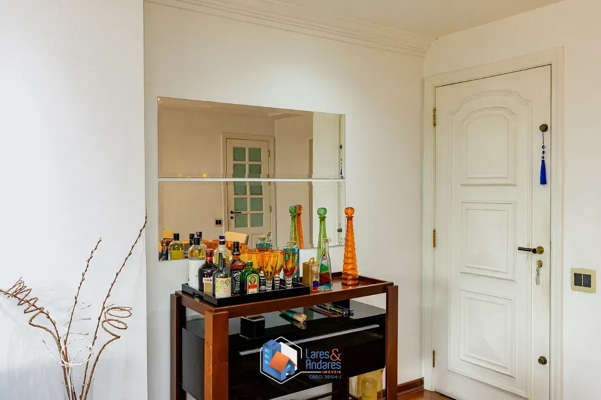Imagem Apartamento para venda em Vila Nova Conceição com 3 quartos, sendo 3 suítes, 151m²