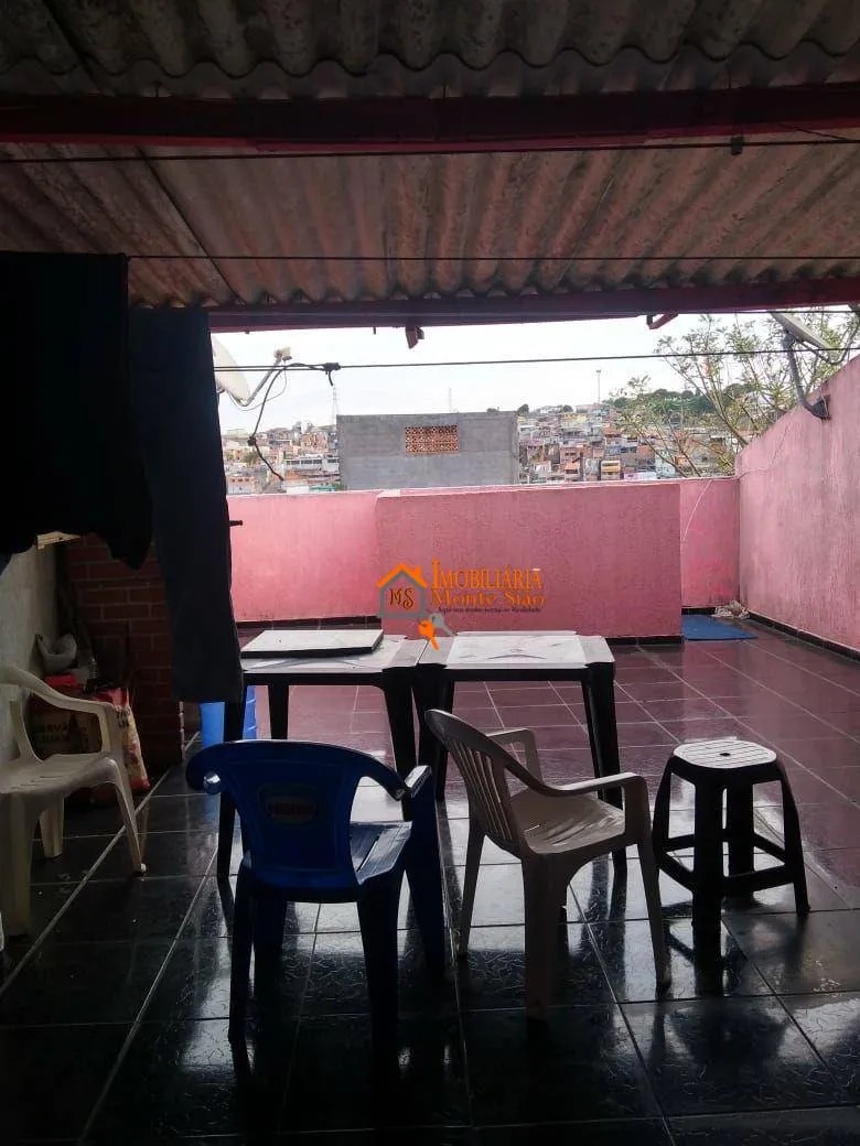 Imagem Sobrado com 4 dormitórios à venda, 200 m² por R$ 310.000,00 - Parque São Miguel - Guarulhos/SP