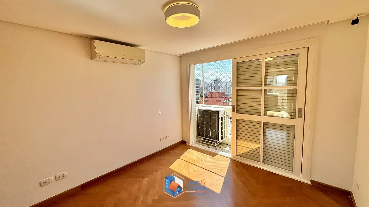 Imagem Apartamento para venda em Vila Uberabinha com 2 quartos, sendo 1 suíte, 126m²