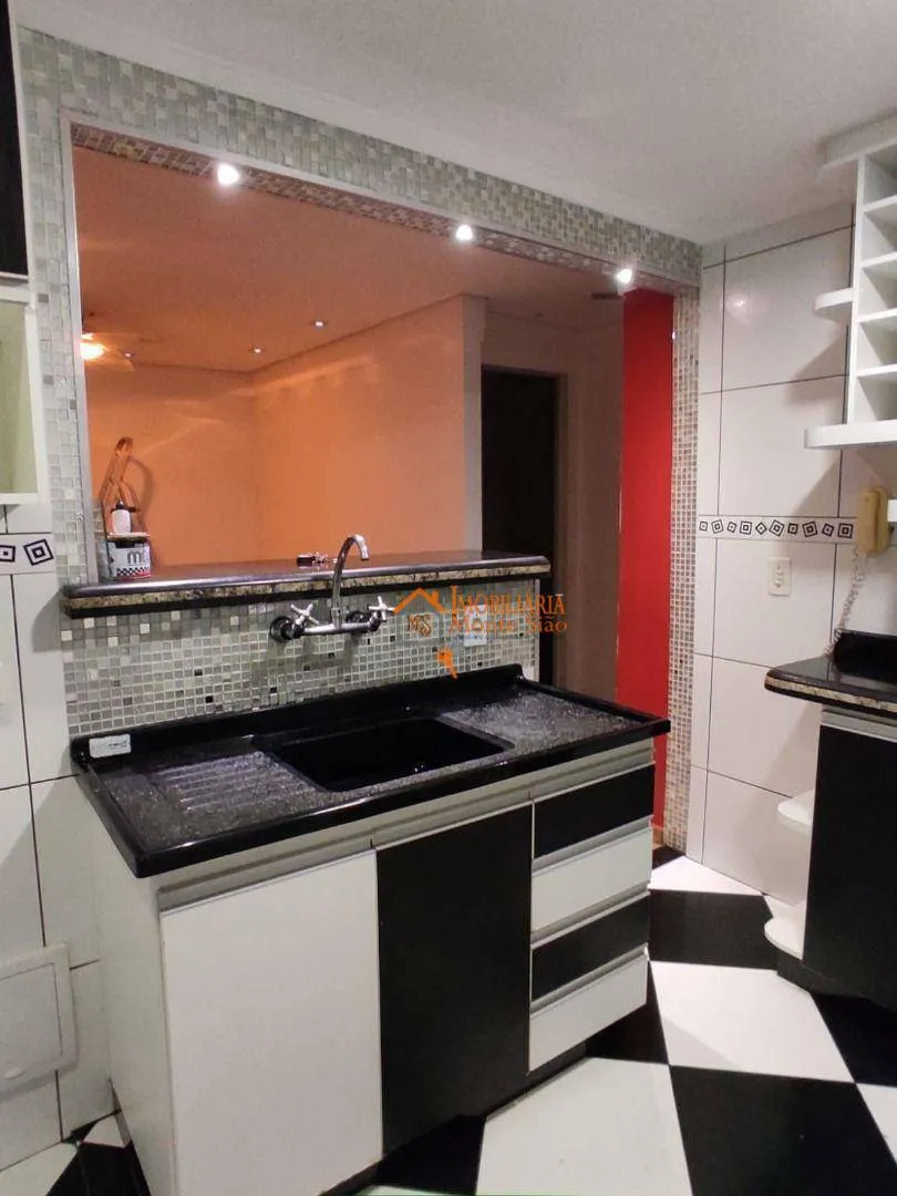 Imagem Apartamento com 2 dormitórios à venda, 44 m² por R$ 220.000,00 - Água Chata - Guarulhos/SP