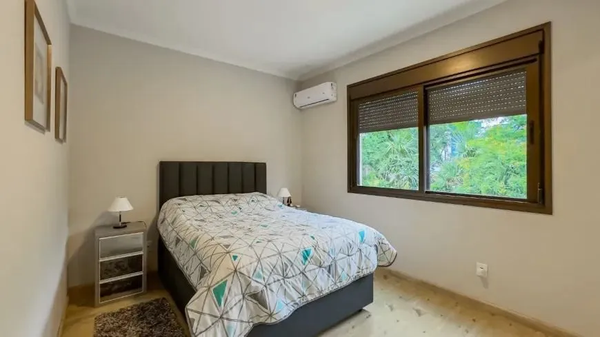 Imagem Apartamento Locado 3 Quartos sacada e churrasquira, Av. Panamericana - Lindoia
