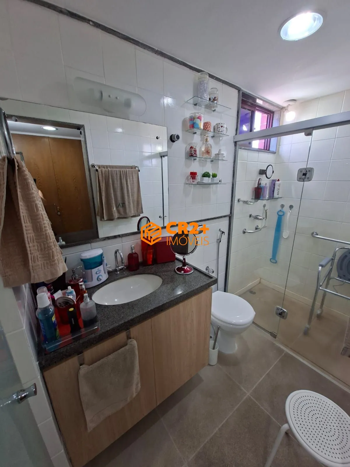 Imagem Vendo apartamento na Jaqueira, andar alto!