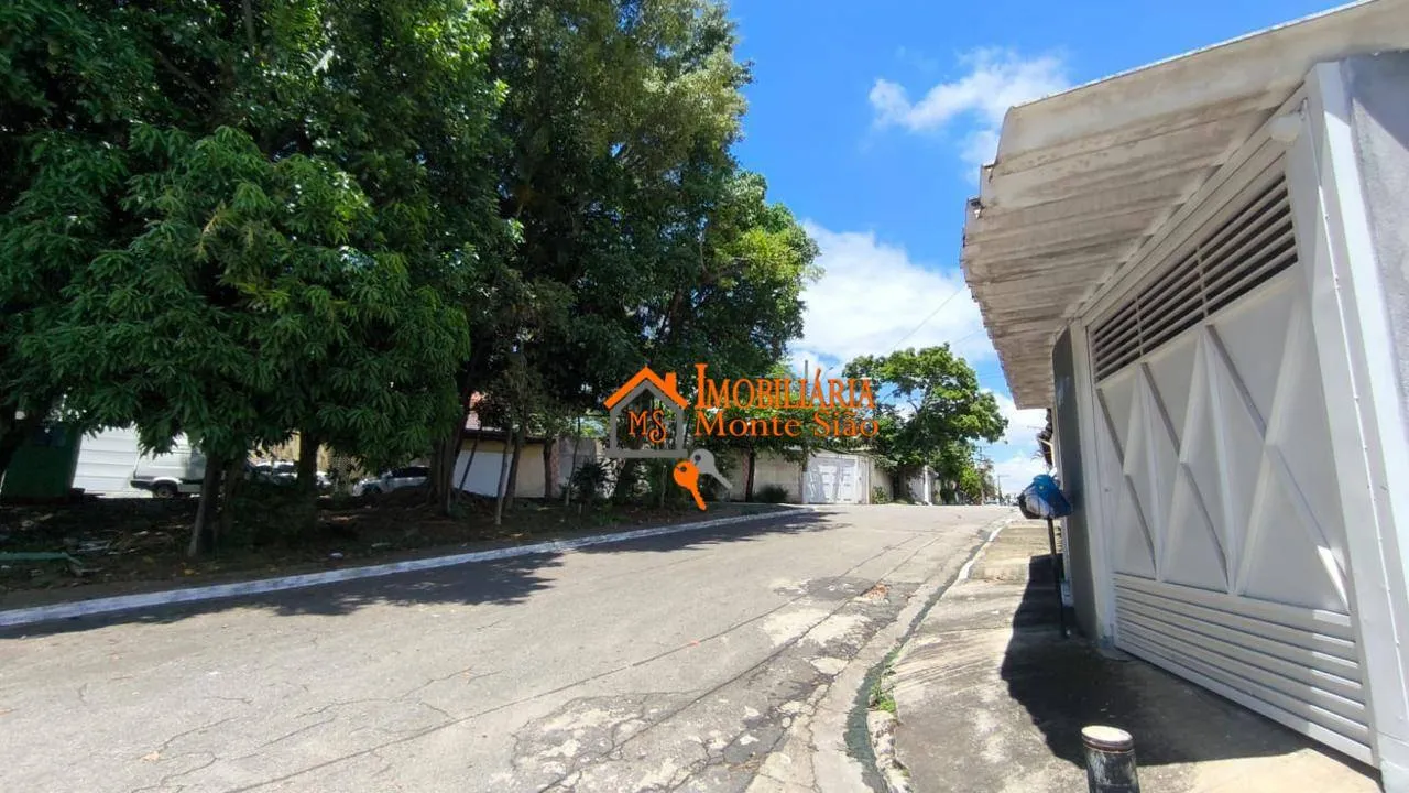 Imagem Sobrado com 3 dormitórios à venda, 186 m² por R$ 700.000,00 - Jardim Presidente Dutra - Guarulhos/SP