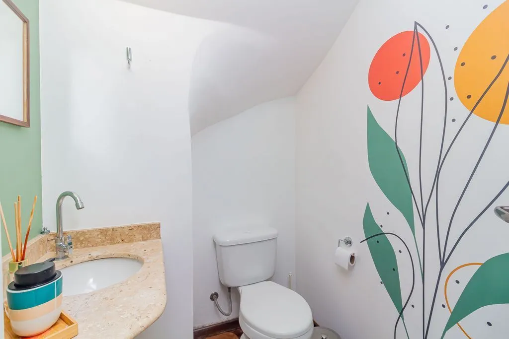 Imagem Casa de 3 dormitórios à venda no Bairro Serraria - Porto Alegre