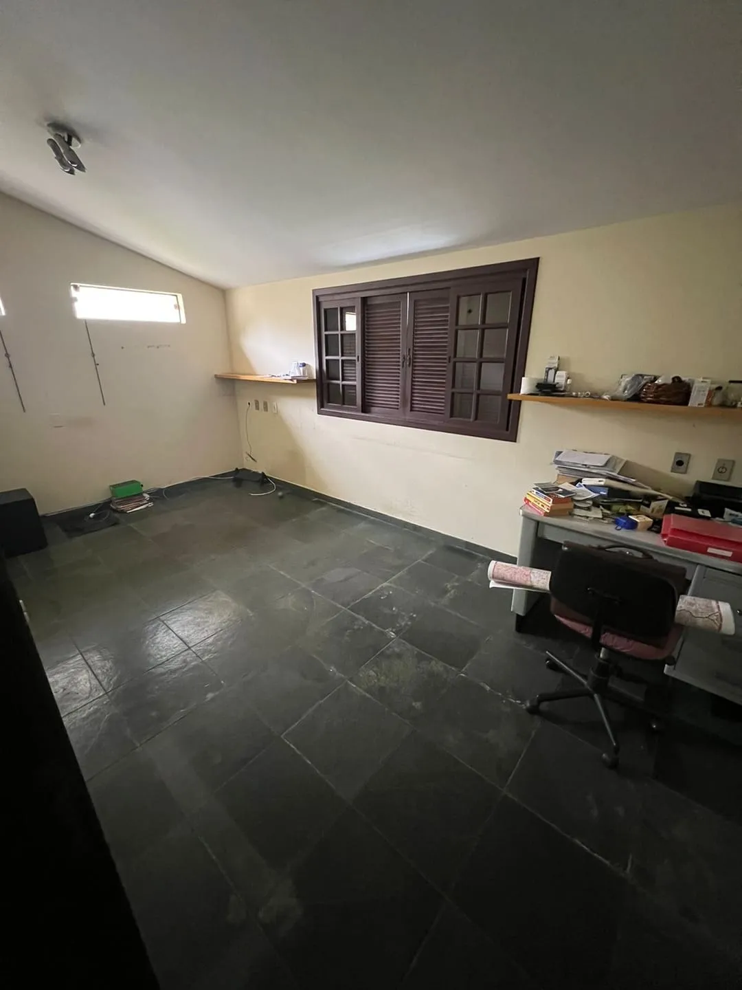 Imagem Casa à venda 5 Quartos, 2 Suites, 7 Vagas, 821M², Jardim das Nações, Taubaté - SP