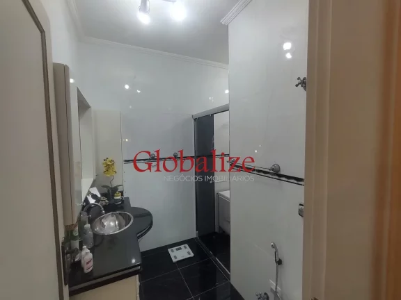 Imagem Sobrado com 251m², 5 dormitórios à venda na Ponta da Praia por R$1.930.000,00.