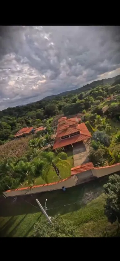 Imagem Vendo uma linda chácara em Esmeraldas/MG ,com 1.800 m²,