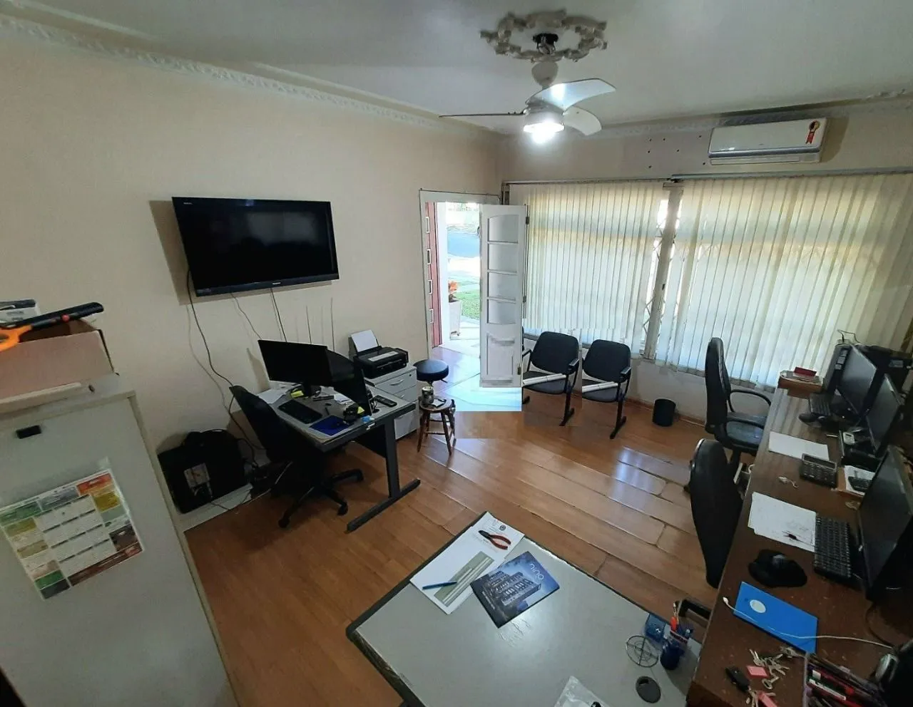 Imagem Casa com 4 dormitórios ,