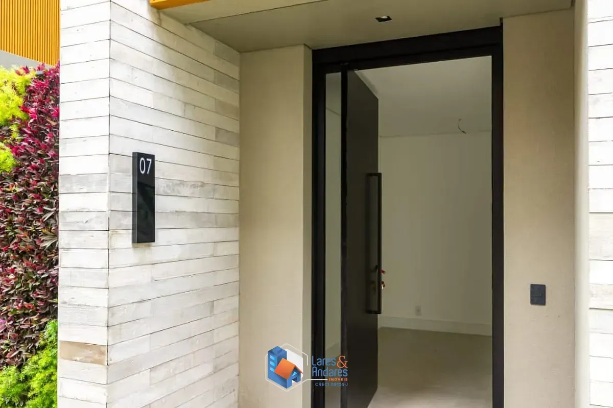 Imagem Casa em condomínio para venda em Brooklin com 3 quartos, sendo 3 suítes, 620m²