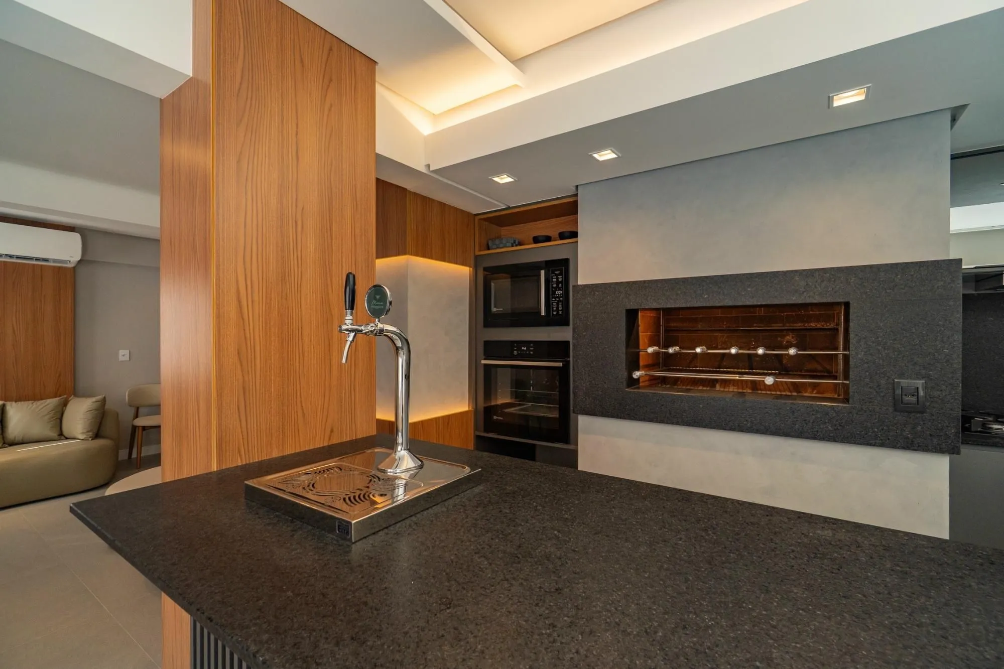 Imagem Apartamento de 3 dormitórios, 95m² (1 suíte), vaga dupla - Vila Ipiranga