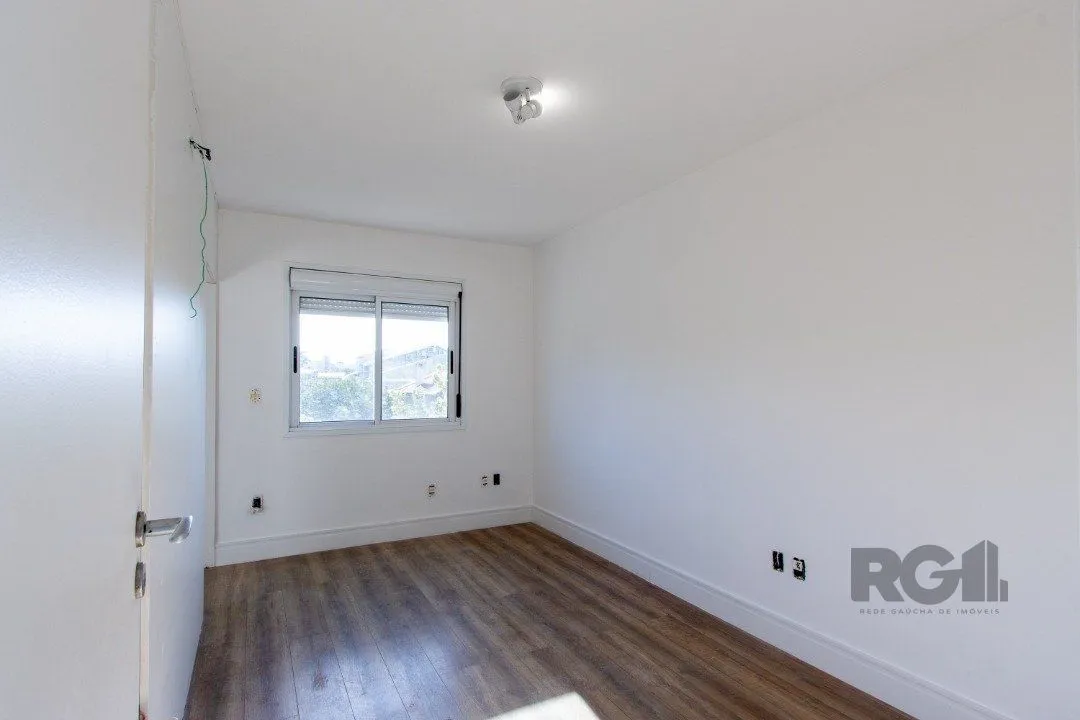 Imagem Apartamento para Venda - 102m², 3 dormitórios, sendo 2 suites, 2 vagas - Tristeza