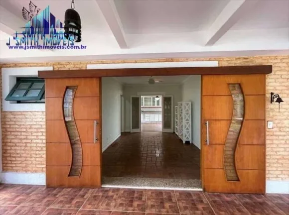 Imagem Excelente casa TÉRREA rústica / contemporânea, com muita personalidade e MANUTENÇÃO IMPECÁVEL....