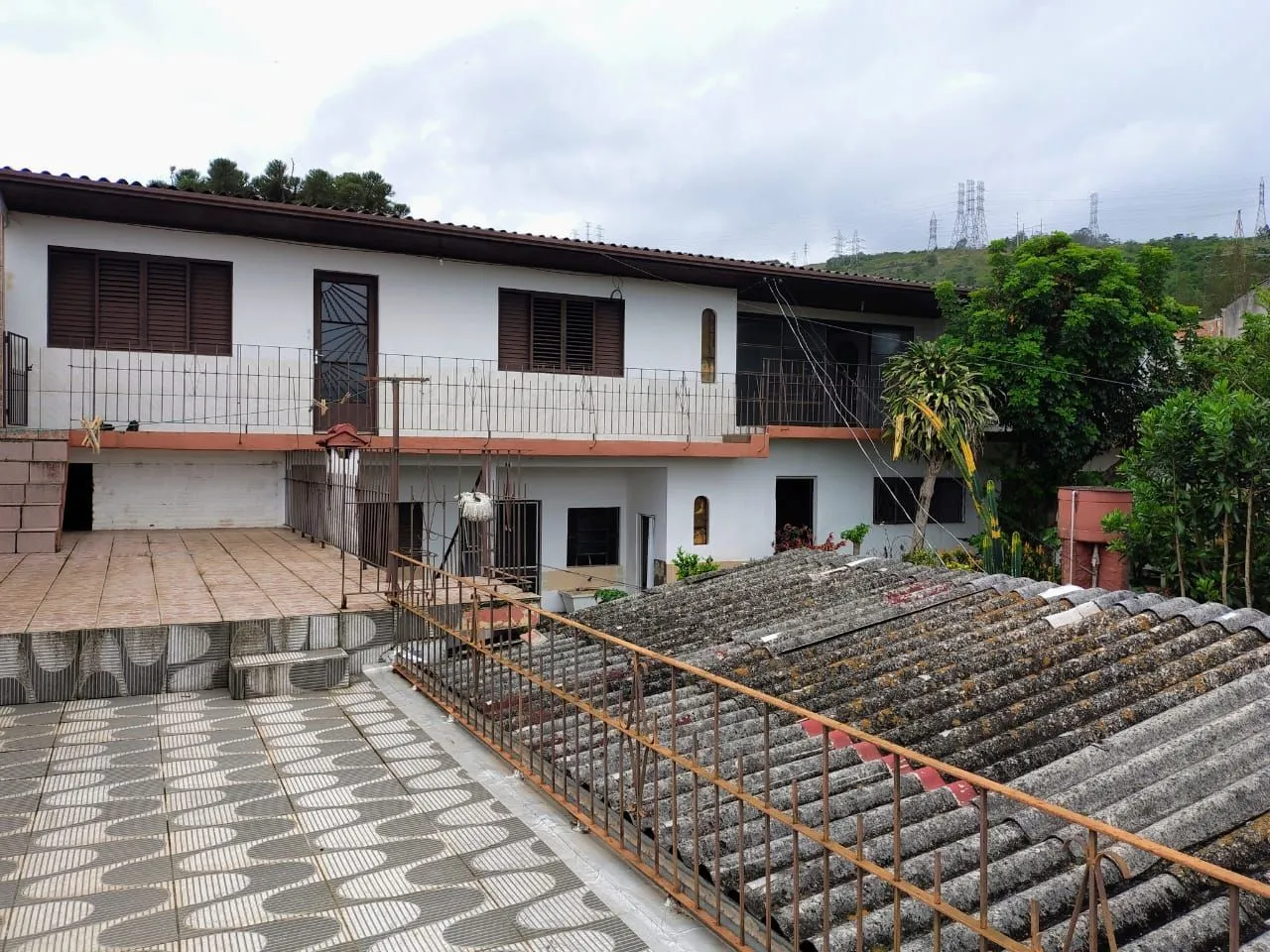 Imagem Casa 3 dormitórios e 3 vagas de garagem.