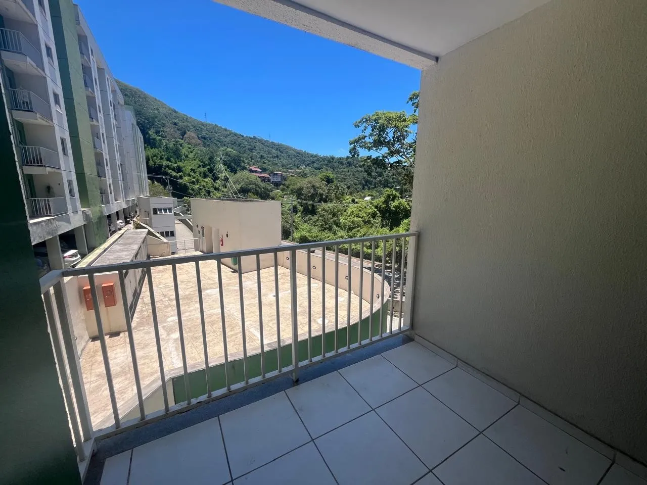 Imagem Apartamento para Venda em Petrópolis / RJ no bairro Nogueira