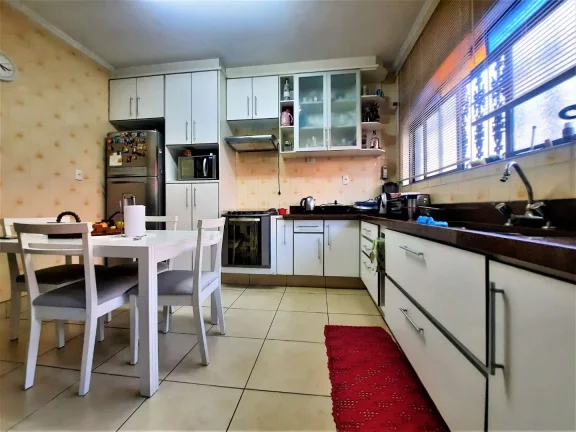 Imagem Casa para venda, com 3 dormitórios 200m² de área útil, 4 vagas, com Pisciana e espaço gourmet – Vila Talarico São Paulo.