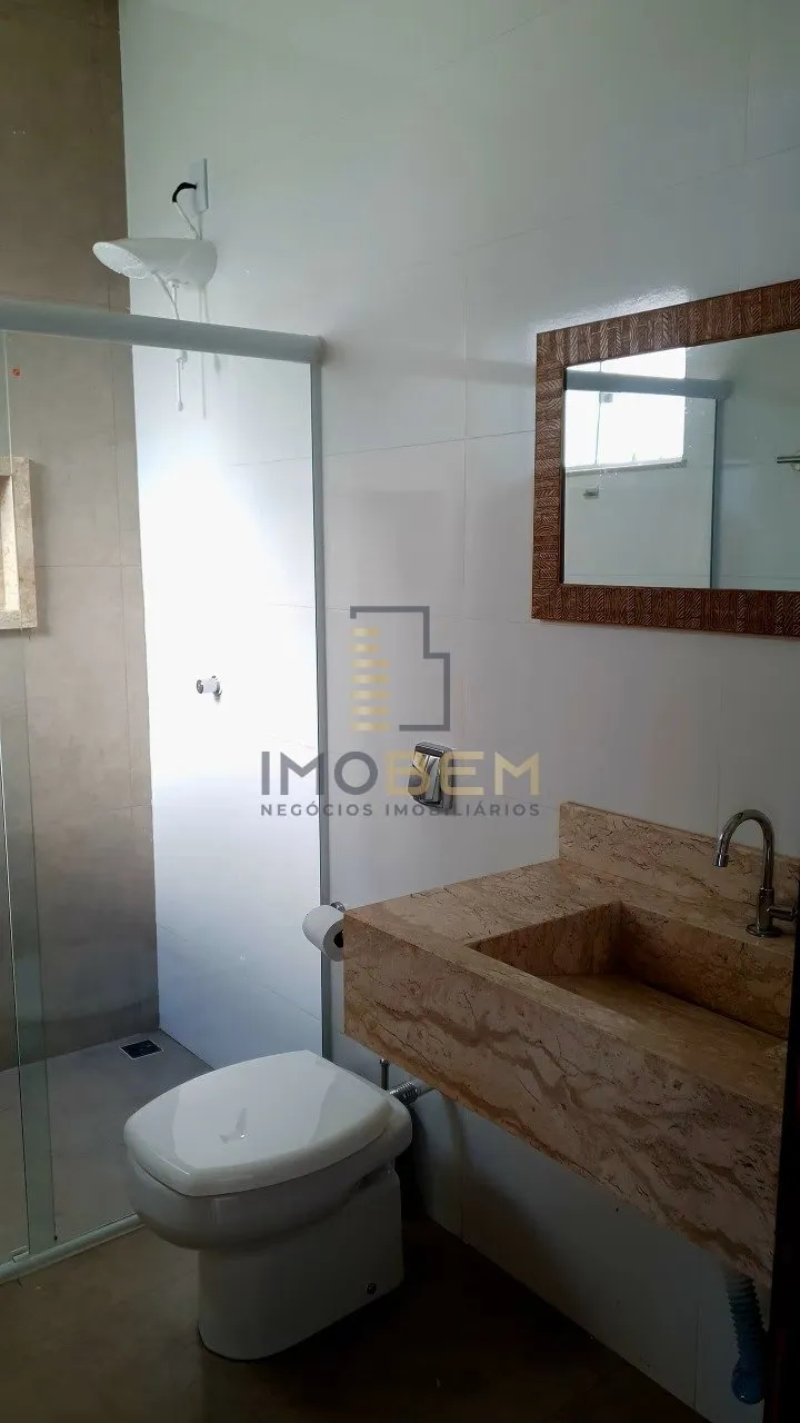 Imagem Descubra o encanto desta magnífica residência, situada no prestigiado bairro Jardim Itália III, e...