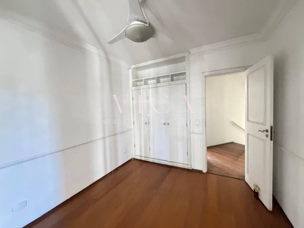 Imagem Alphaville 03 - Casa 5 dormitórios 300m² para aluguel por R$ 12.000/mês