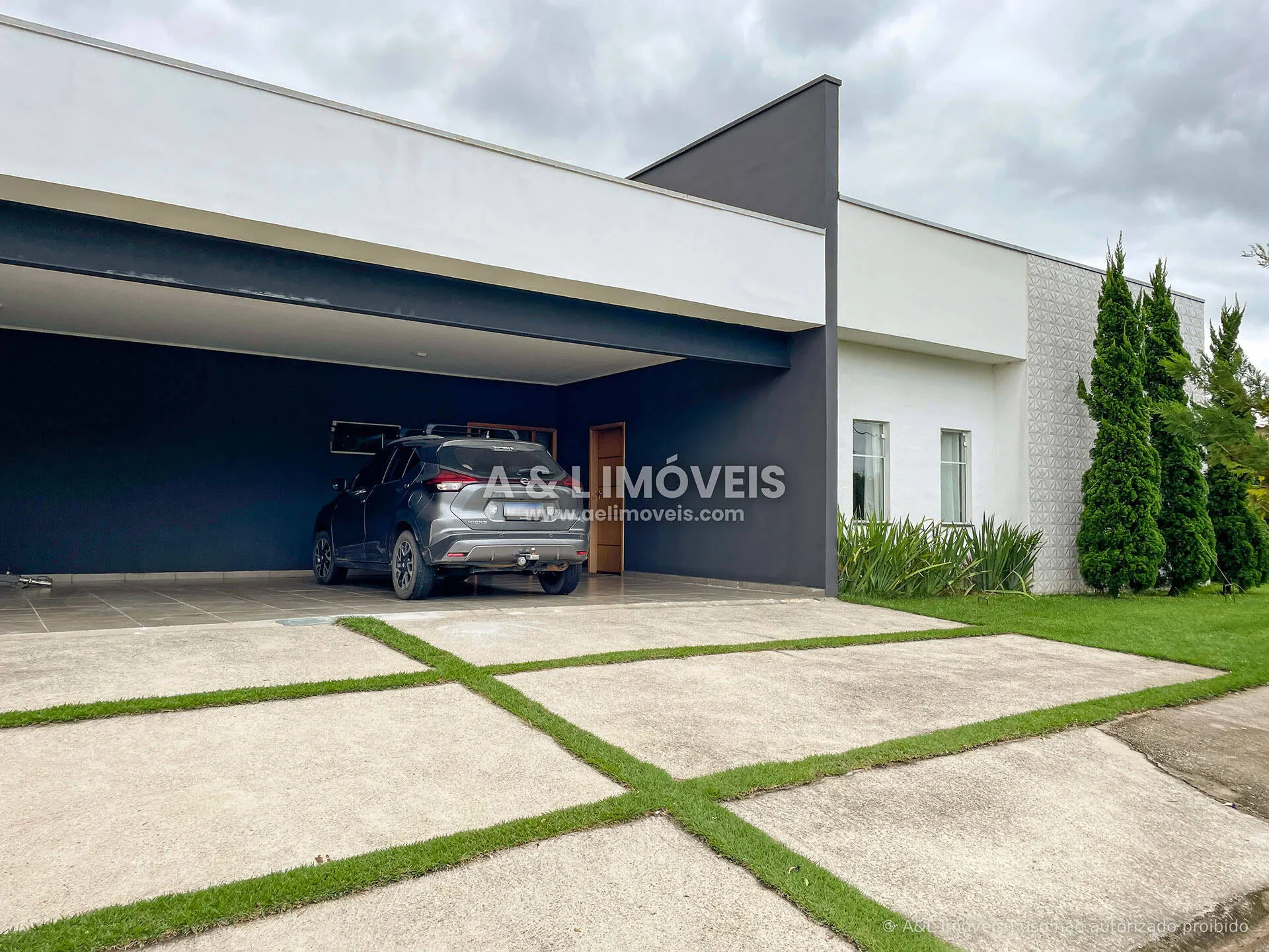 Imagem Casa à venda em Taubaté | 2.000 m², piscina e 2 anexos