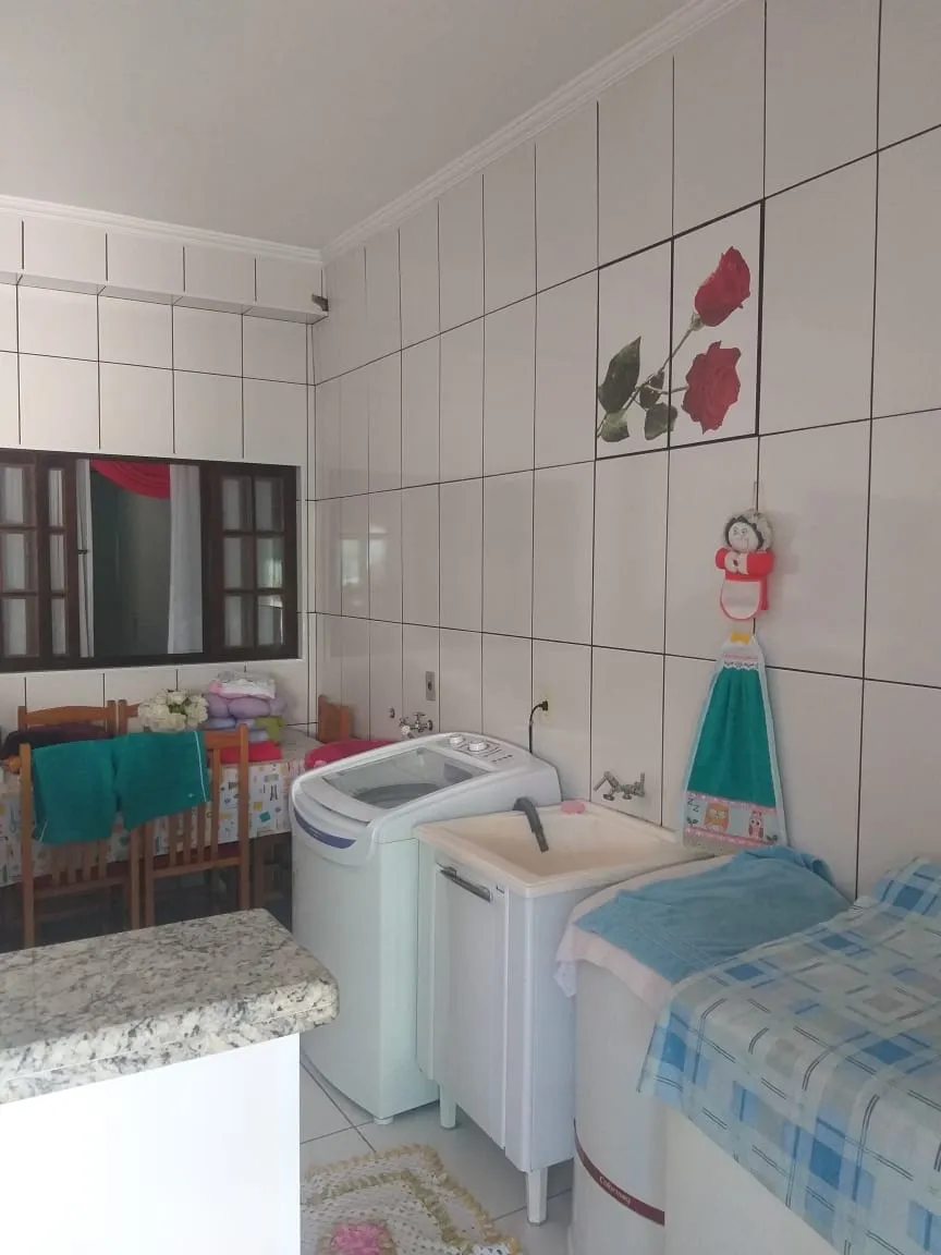 Imagem Casa à venda 3 Quartos, 1 Suite, 3 Vagas, 305M², Residencial Pasin, Pindamonhangaba - SP