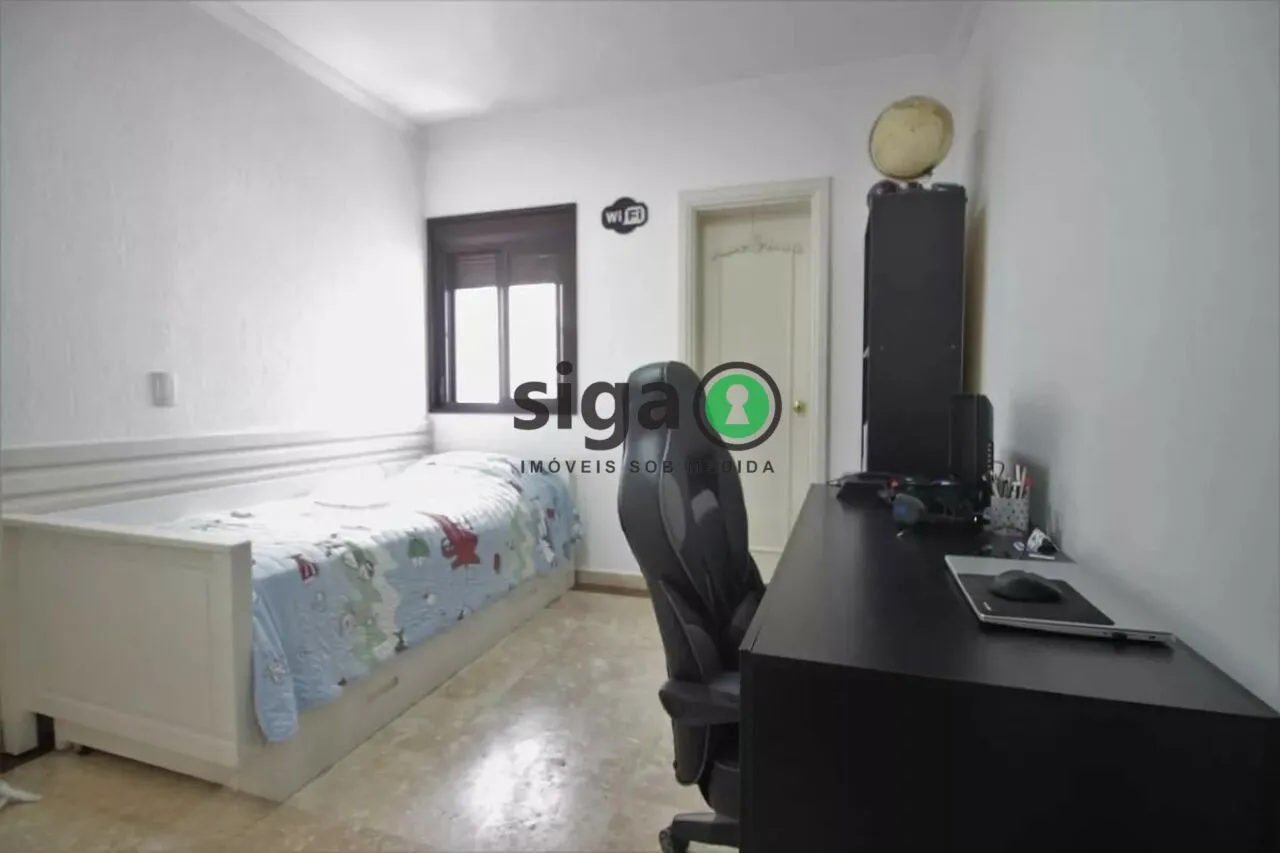 Imagem APARTAMENTO 180M² COM 3 DORMITORIOS A VENDA NO MORUMBI ACEITA PERMUTA