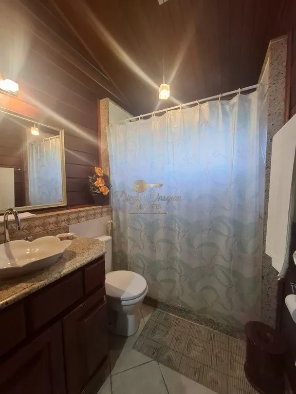Imagem Casa em Condomínio para Venda em Teresópolis / RJ no bairro Vargem Grande
