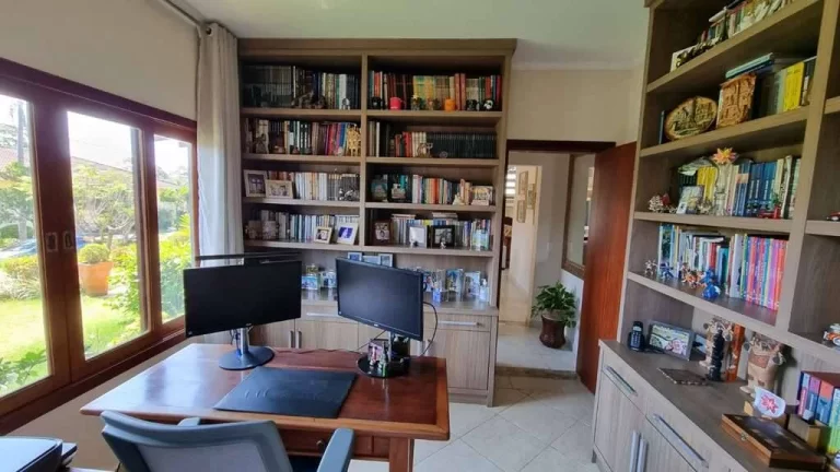 Imagem Cond Pq das Artes - 4 suítes. Home office, gourmet, piscina e pomar!