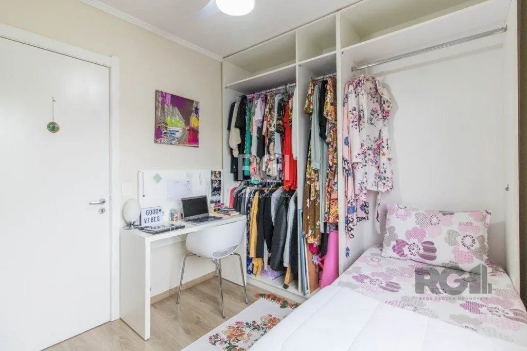 Imagem Apartamento para Venda - 73.81m², 2 dormitórios, sendo 1 suites, 2 vagas - Jardim Lindóia