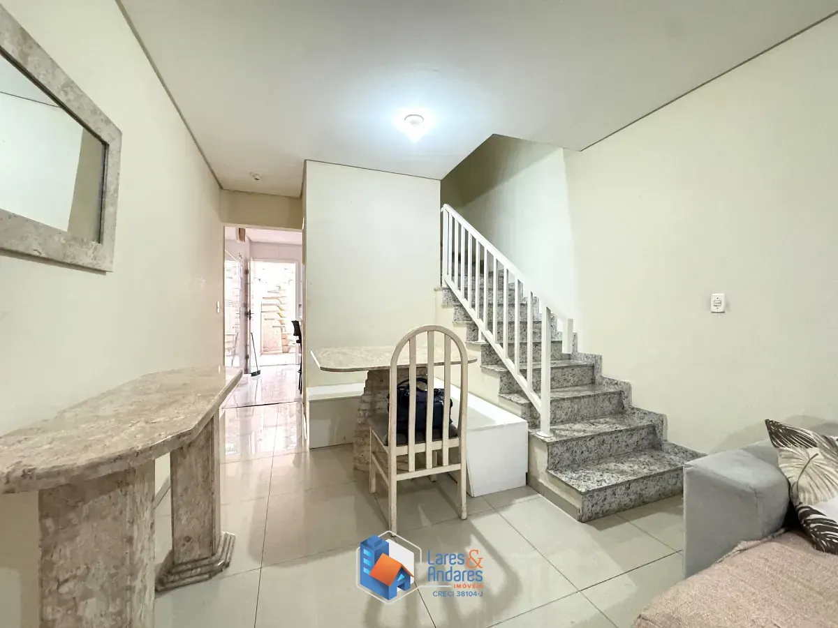Imagem Sobrado para venda em Sapopemba com 3 quartos, sendo 3 suítes, 90m²