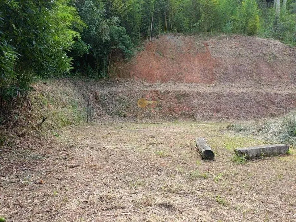 Imagem Terreno para Venda em Teresópolis / RJ no bairro Santa Rita