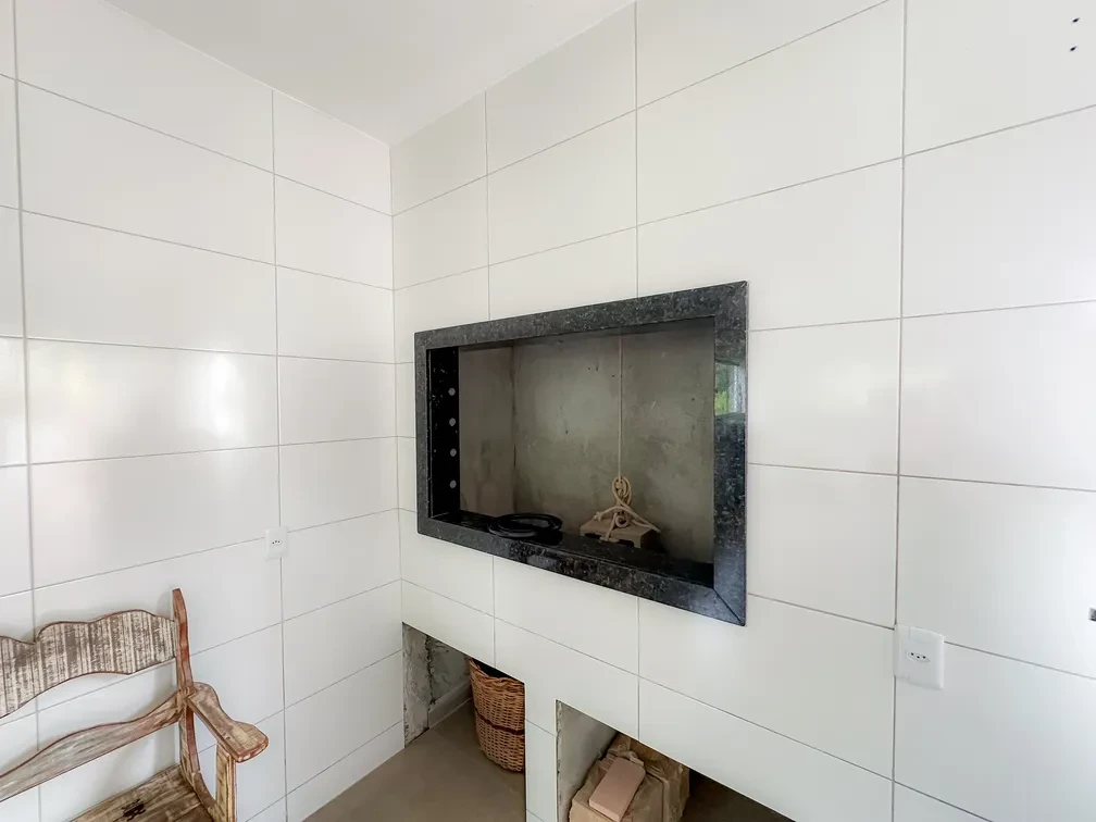 Imagem Chácara com 3 Quartos à Venda, 15595 m² em Área Rural de Camboriú - Camboriú