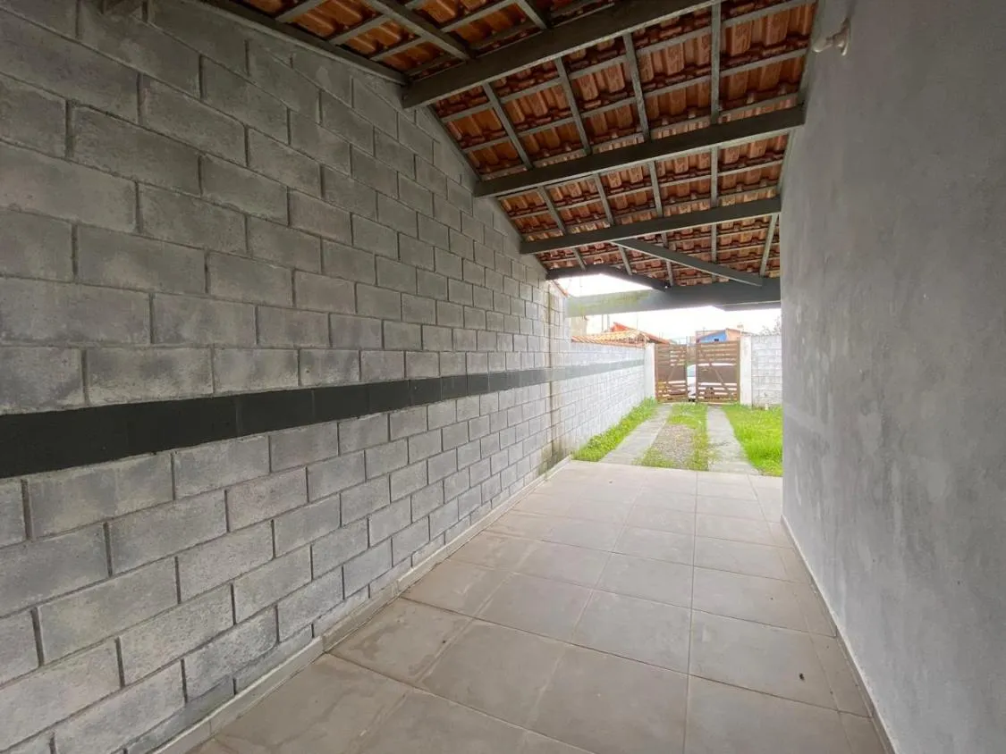 Imagem CASA COM MEZANINO NOVA À VENDA NO GAIVOTAS EM ITANHAÉM