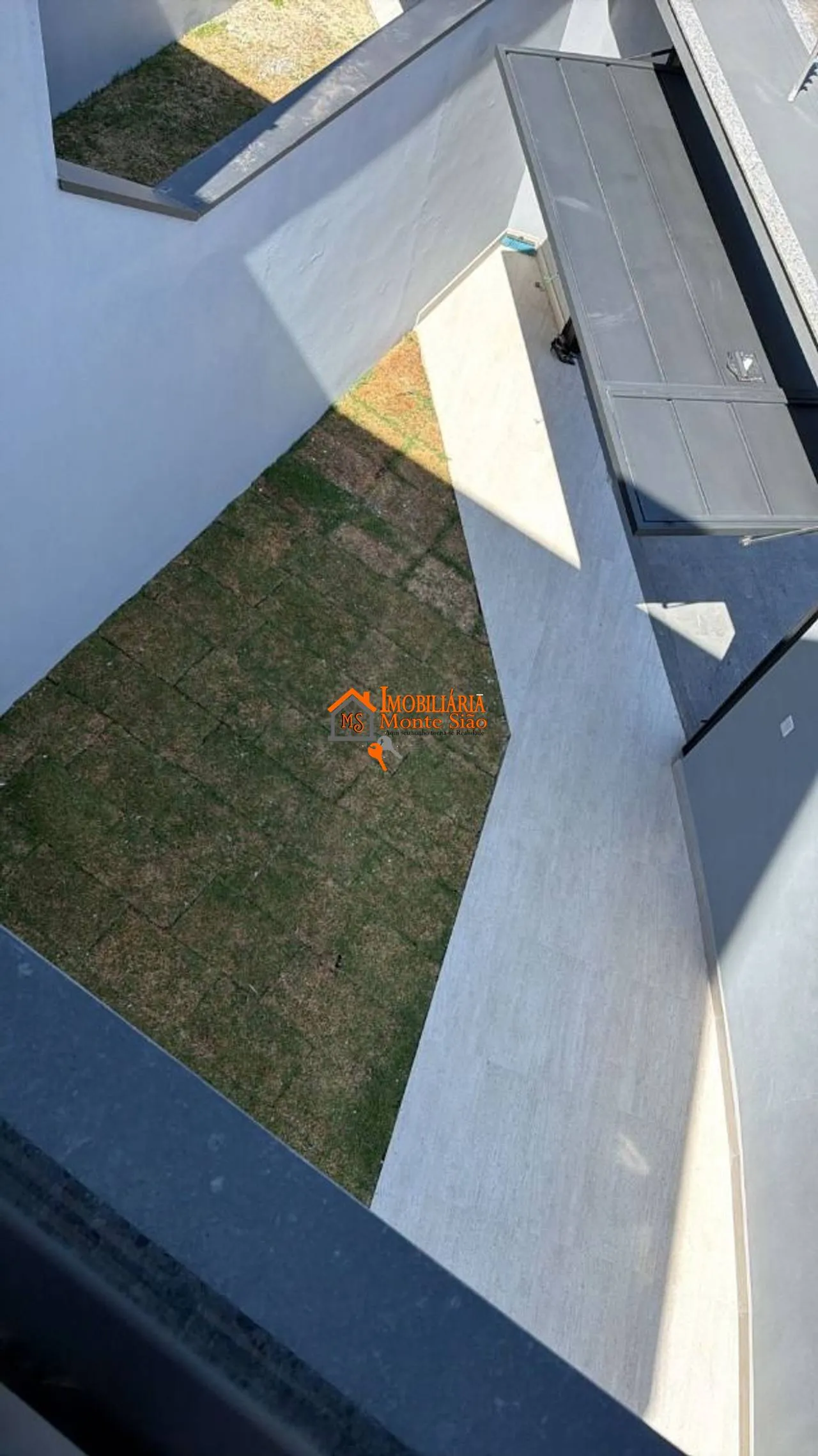 Imagem Sobrado com 2 dormitórios à venda, 80 m² por R$ 520.000,00 - Jardim Zélia - Itaquaquecetuba/SP