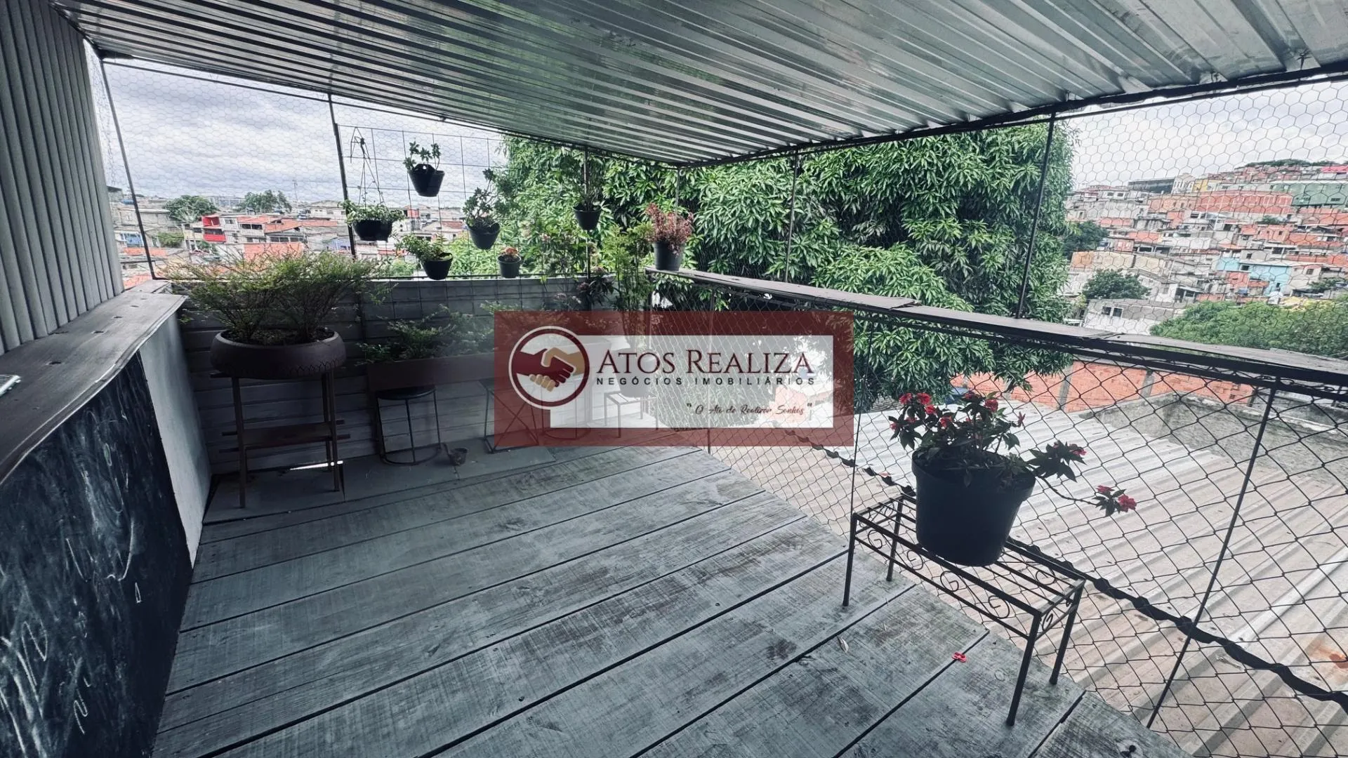 Imagem Casa à Venda no Parque Grajaú, SP - 2 Quartos, 100m², R$320 mil