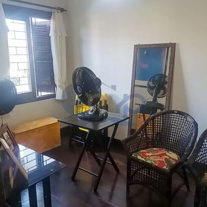 Imagem Casa á venda com 6 dormitórios no centro de Torres/RS