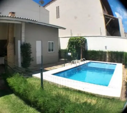 Casa de Condomínio com 3 Quartos à Venda, 90 m² em Lagoa Redonda - Fortaleza