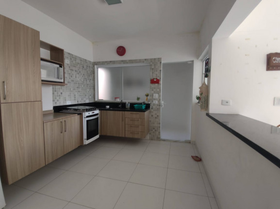 Casa com 3 Quartos à Venda, 180 m² em Três Marias - Peruíbe