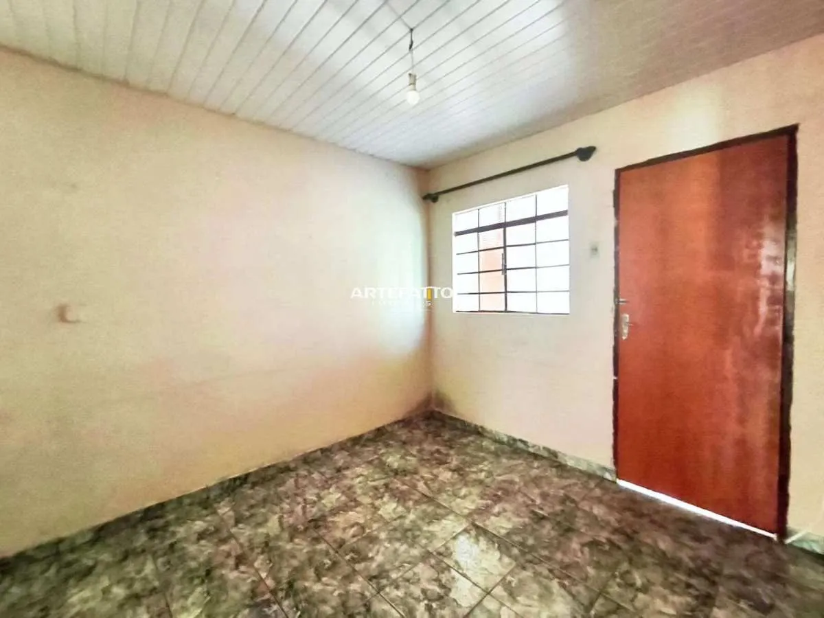 Imagem Duas casas no mesmo terreno (Bairro Santa Cruz) - Quase 500 m2!