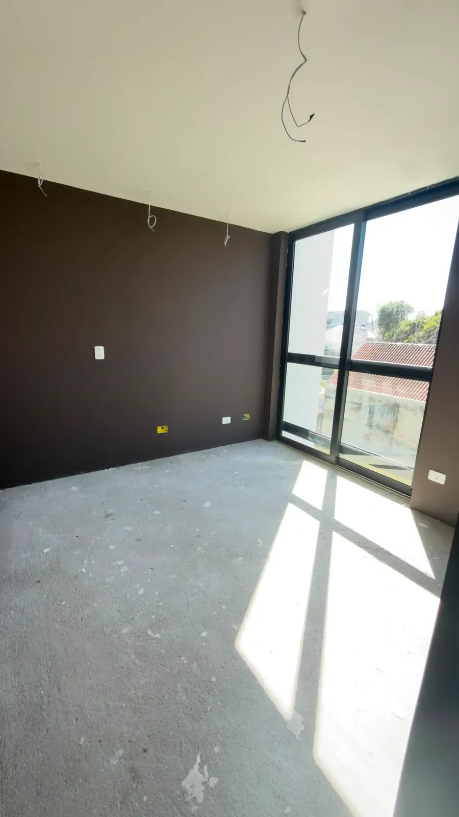 Imagem Sobrado com 3 Quartos à Venda, 99 m² em Pilarzinho - Curitiba