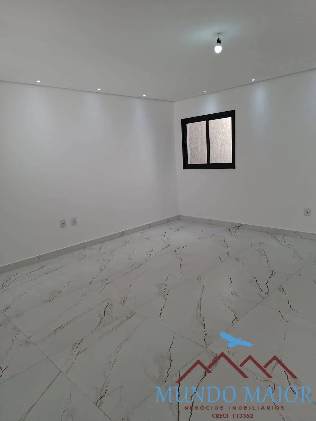 Imagem Sobrado Novo 200m² Luxo - 4 Dorms + 2 Suítes - 4 vagas - Vila Curuça!